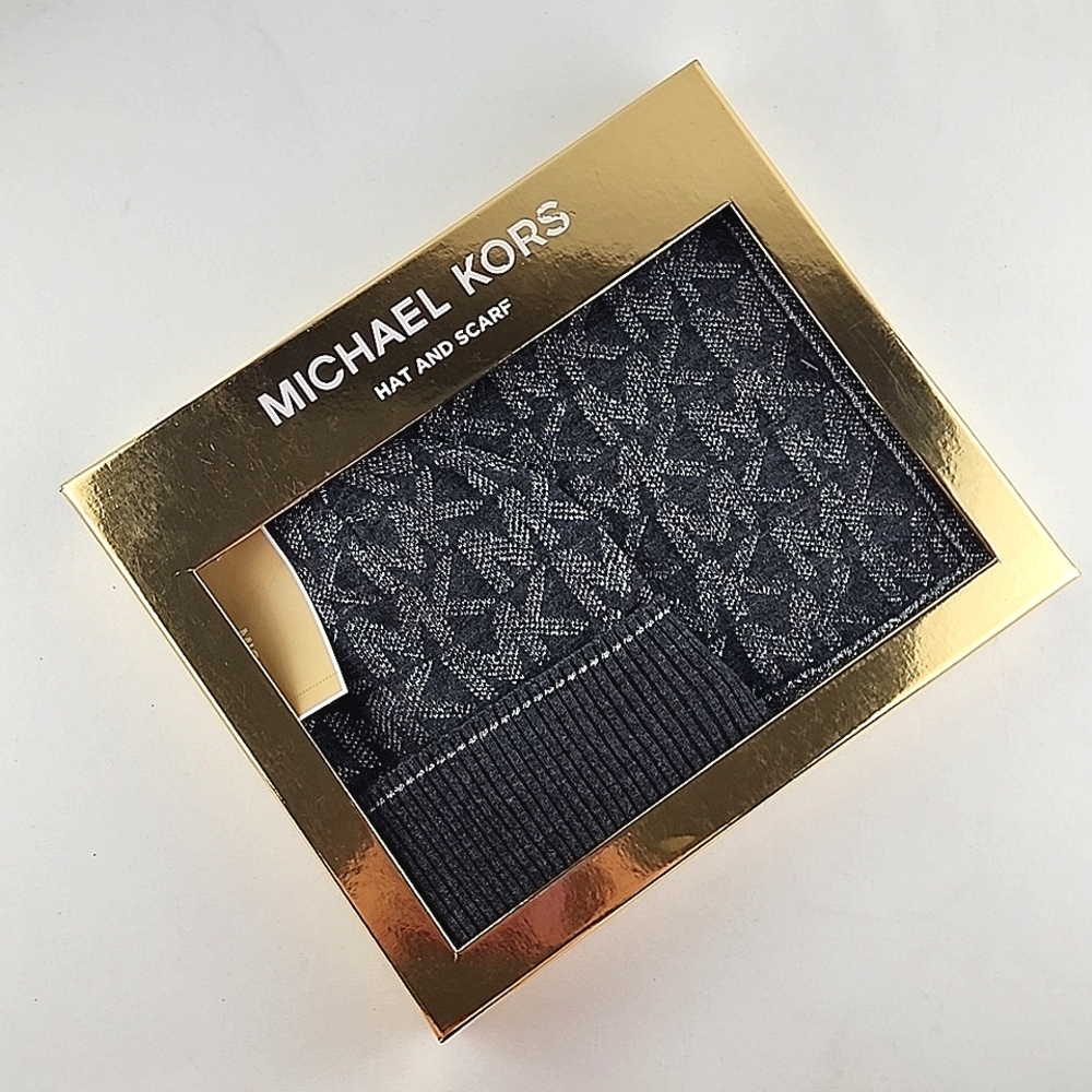 MICHAEL Michael Kors Women's Hat & Scarf Gift Box Set MK Monogram Silver OS - Picture 10 of 11